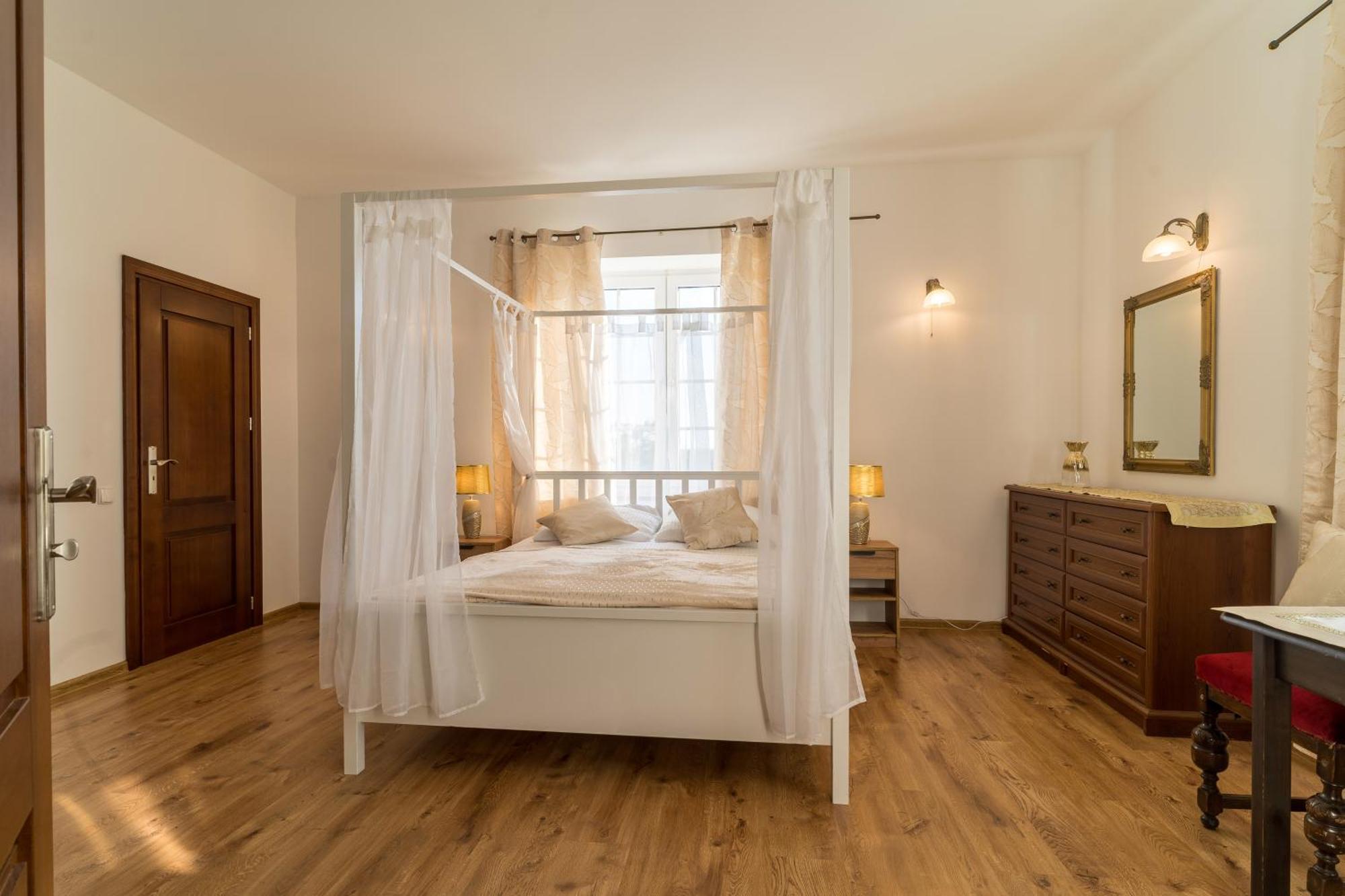 Pensjonat Well Clinic Medicine Estetic & Spa Gdansk Exterior photo